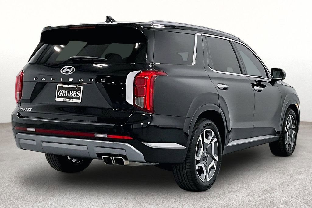 Used 2025 Hyundai Palisade SEL image 2