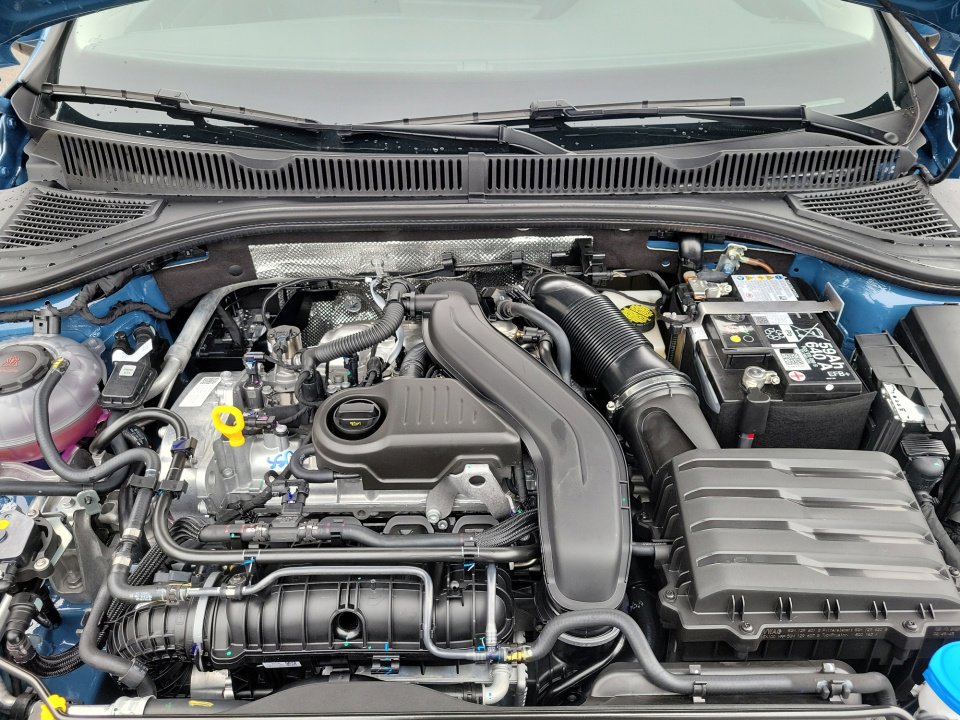 New 2026 Volkswagen Jetta SE image 16