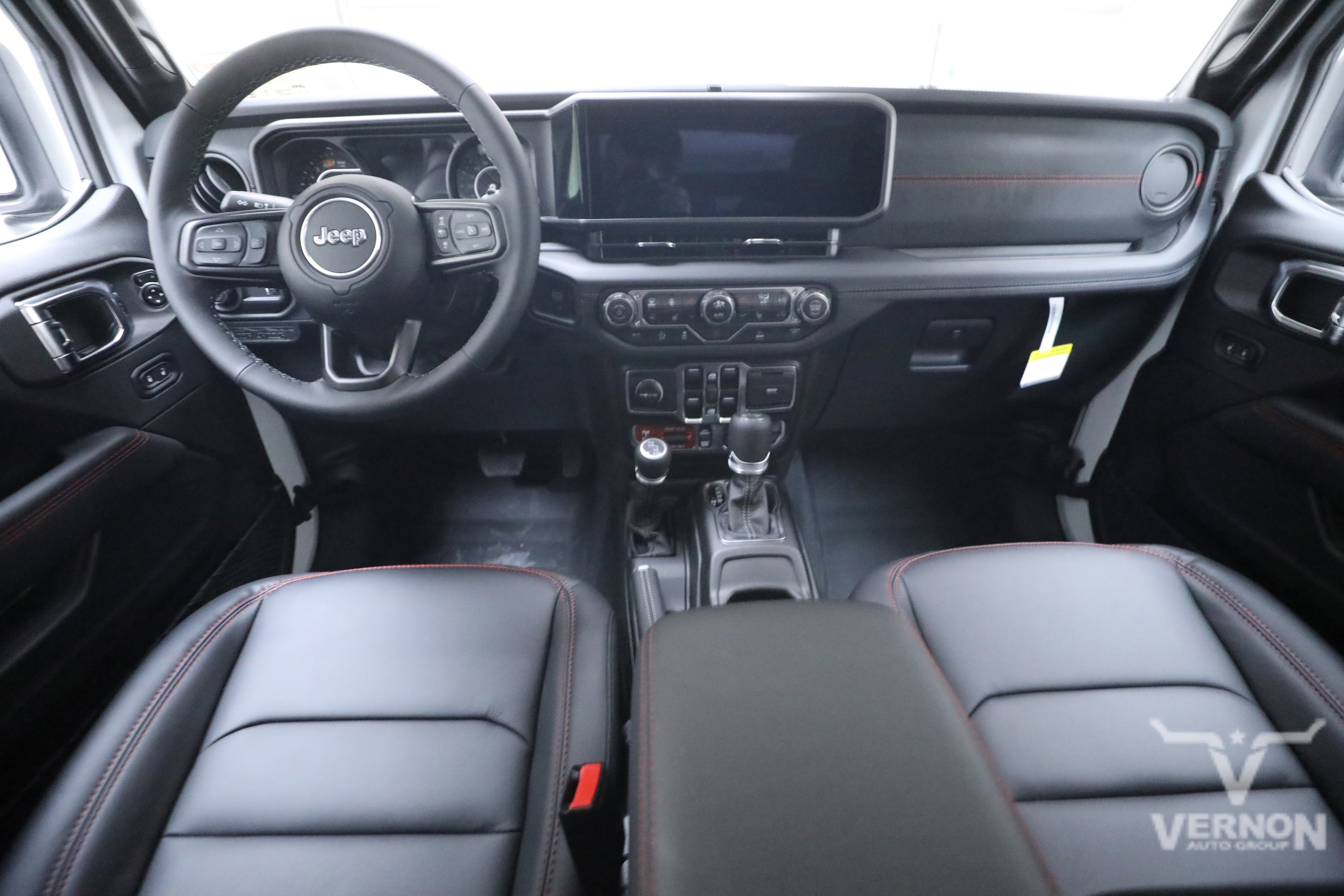 New 2025 Jeep Wrangler Unlimited Rubicon image 13