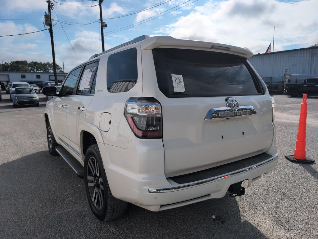 Used 2022 Toyota 4Runner Limited AWD/4WD image 6