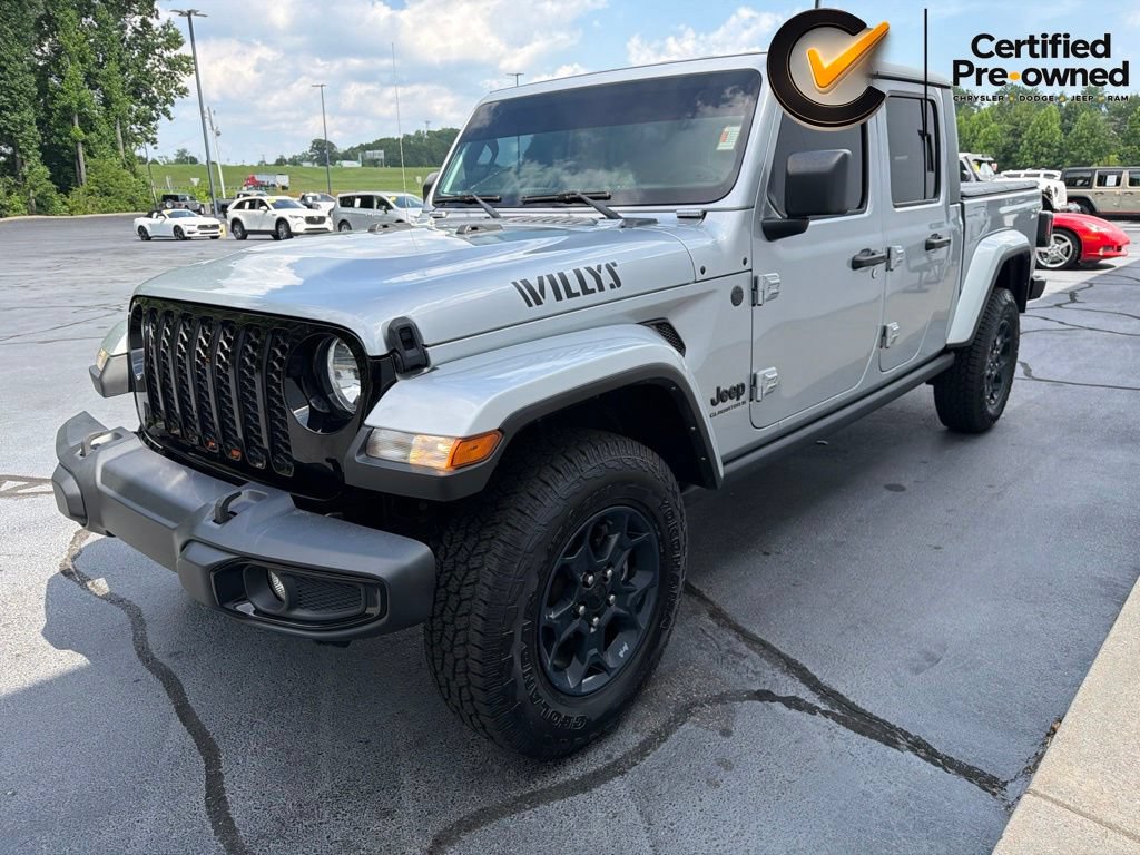 Certified 2023 Jeep Gladiator Sport AWD/4WD image 3