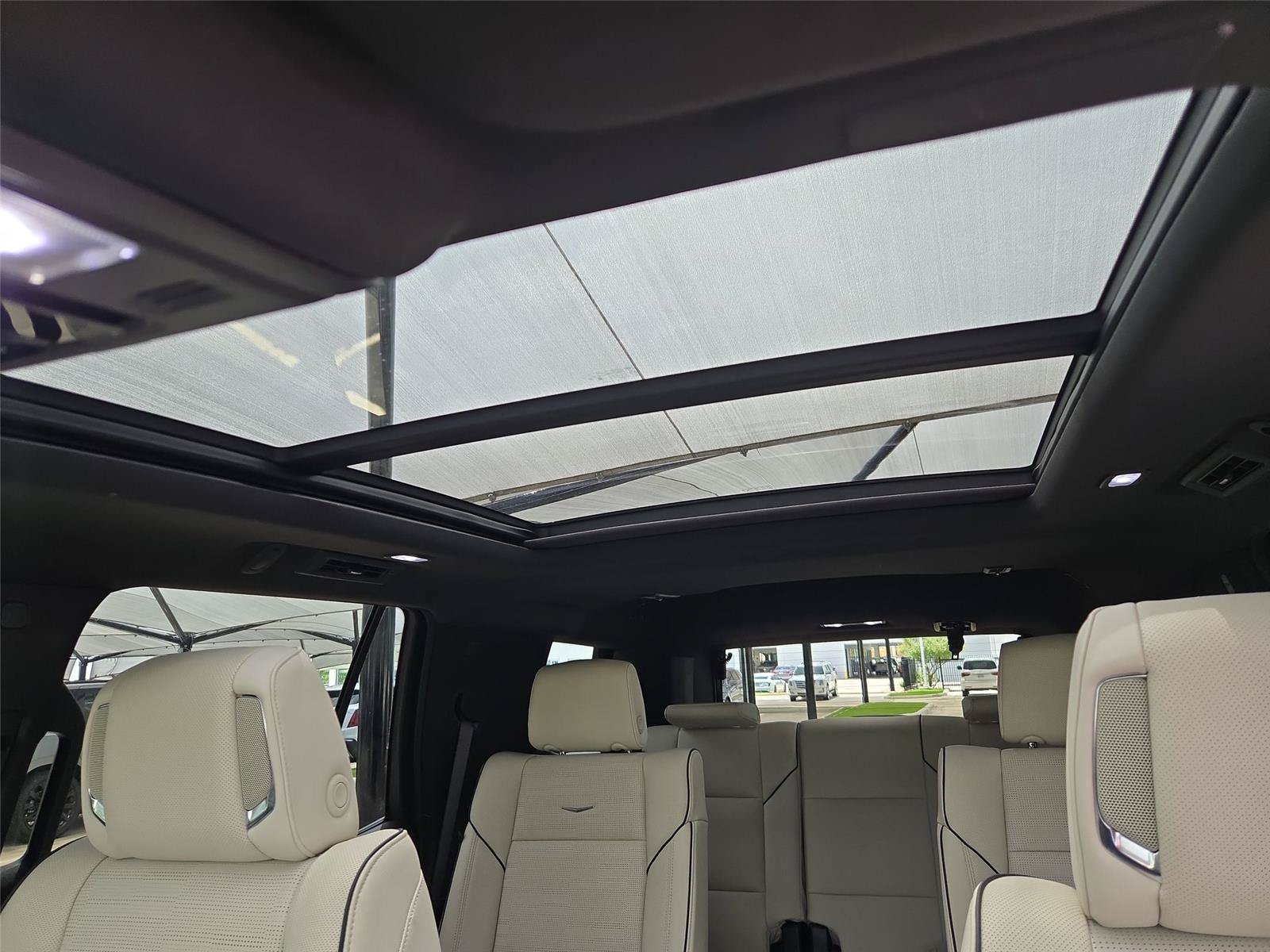 Certified 2025 Cadillac Escalade Sport w/ Touring Package AWD/4WD image 9