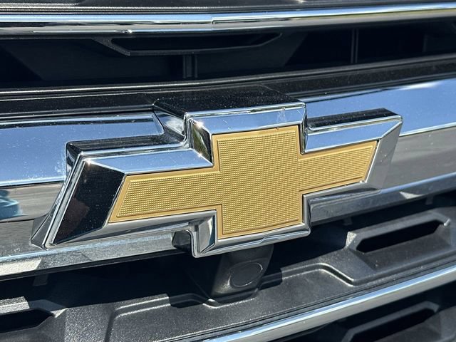 Certified 2025 Chevrolet Traverse LT FWD image 30