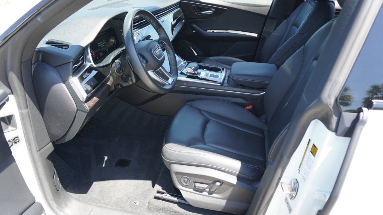 Used 2021 Audi Q8 Premium w/ Black Optic Package AWD/4WD image 14