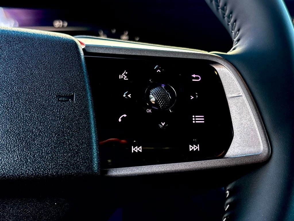 New 2025 Nissan Murano SV image 16