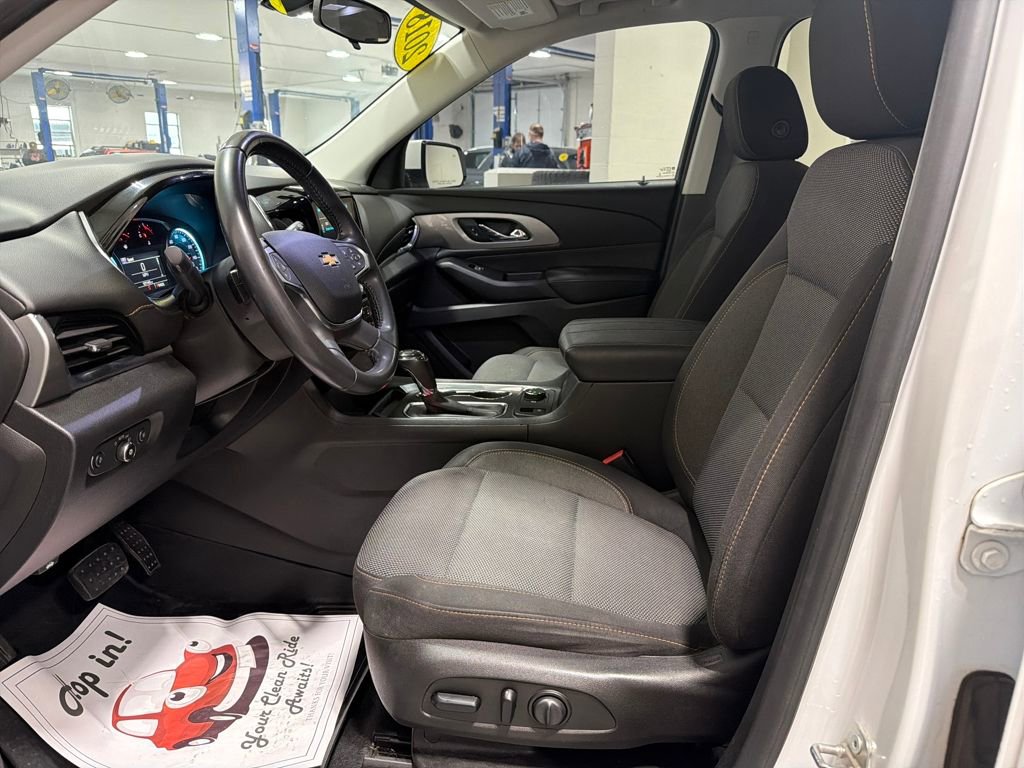 Used 2018 Chevrolet Traverse LT AWD/4WD image 20