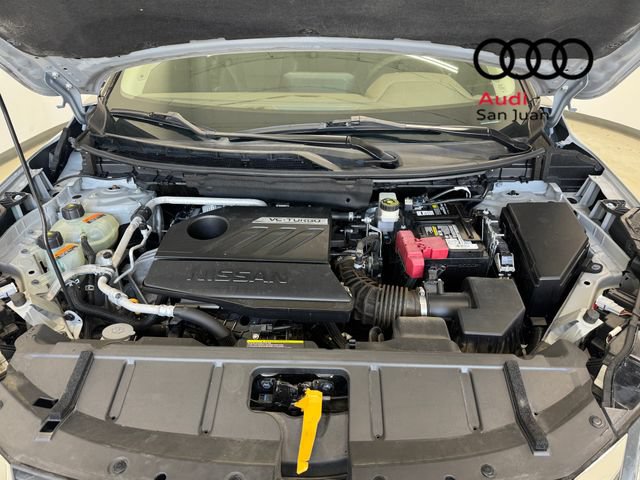 Used 2023 Nissan Rogue SL w/ SL Premium Package FWD image 9