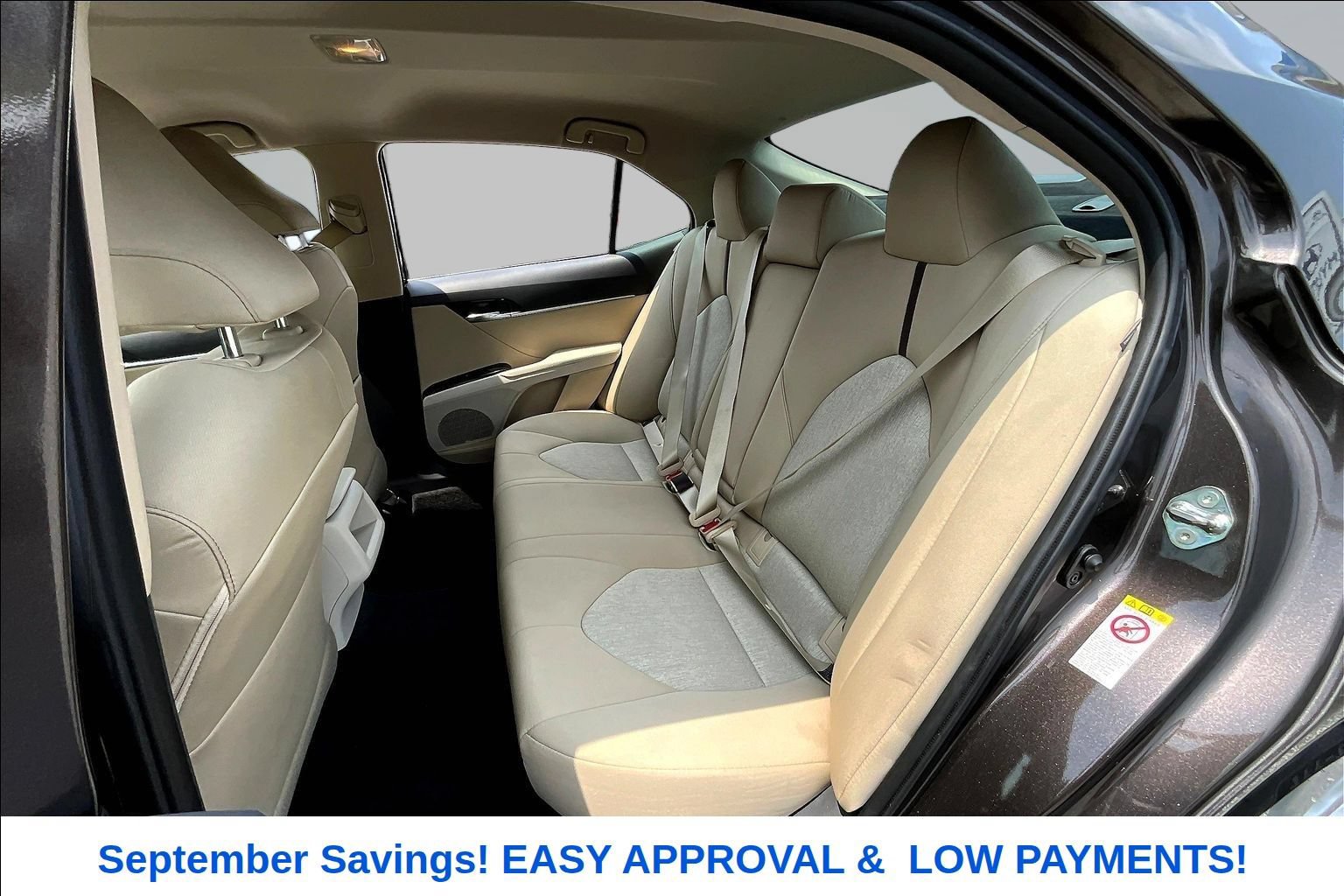 Used 2019 Toyota Camry LE FWD image 21