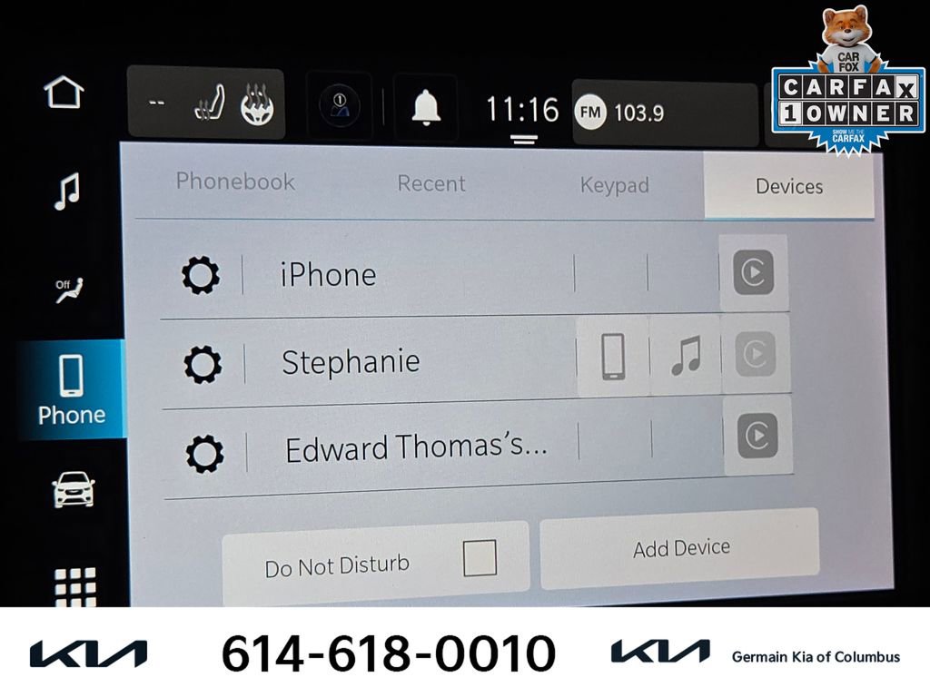 Used 2023 Chrysler Voyager LX image 28