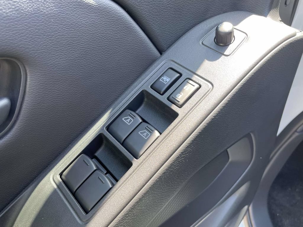 New 2026 Nissan Frontier SV AWD/4WD image 13