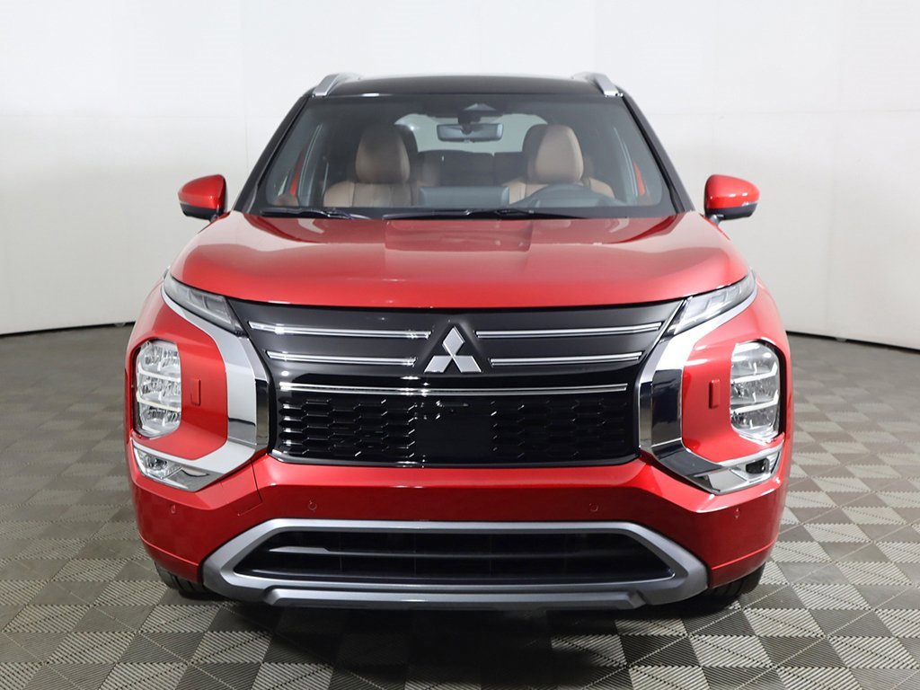 New 2025 Mitsubishi Outlander SEL image 17