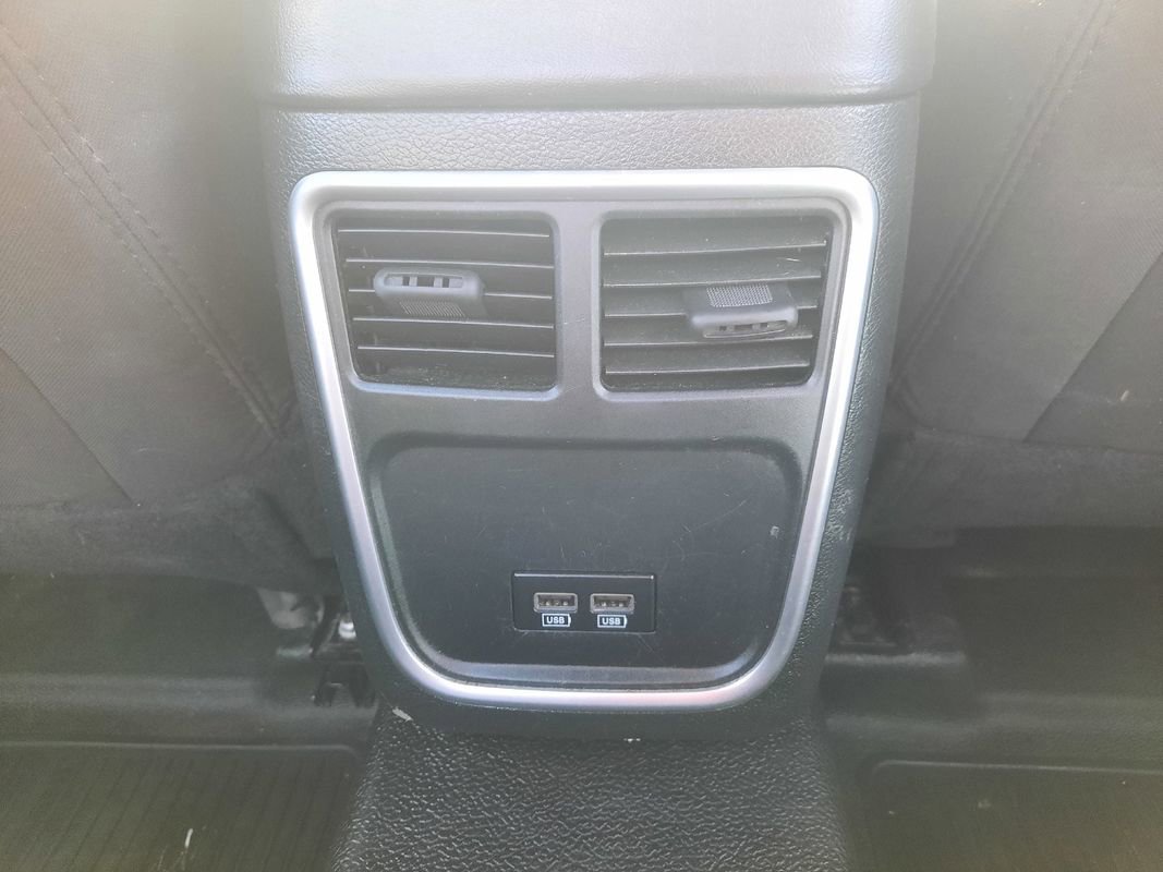 Used 2019 Dodge Charger Police RWD image 13