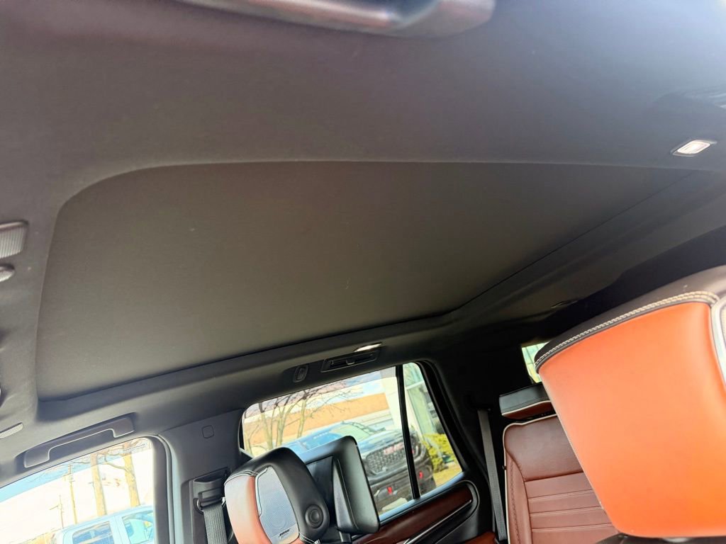 Used 2023 GMC Yukon Denali Ultimate w/ LPO, Floor Liner Package image 19