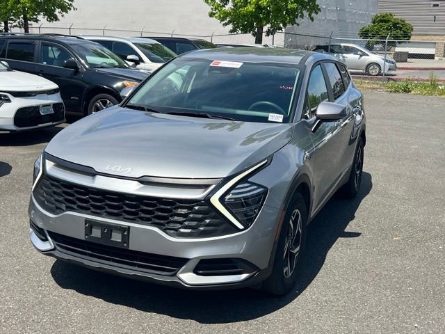 Certified 2024 Kia Sportage LX FWD image 3
