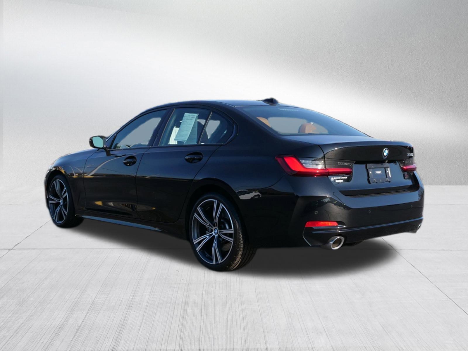 Certified 2023 BMW 330i Sedan w/ Convenience Package image 5