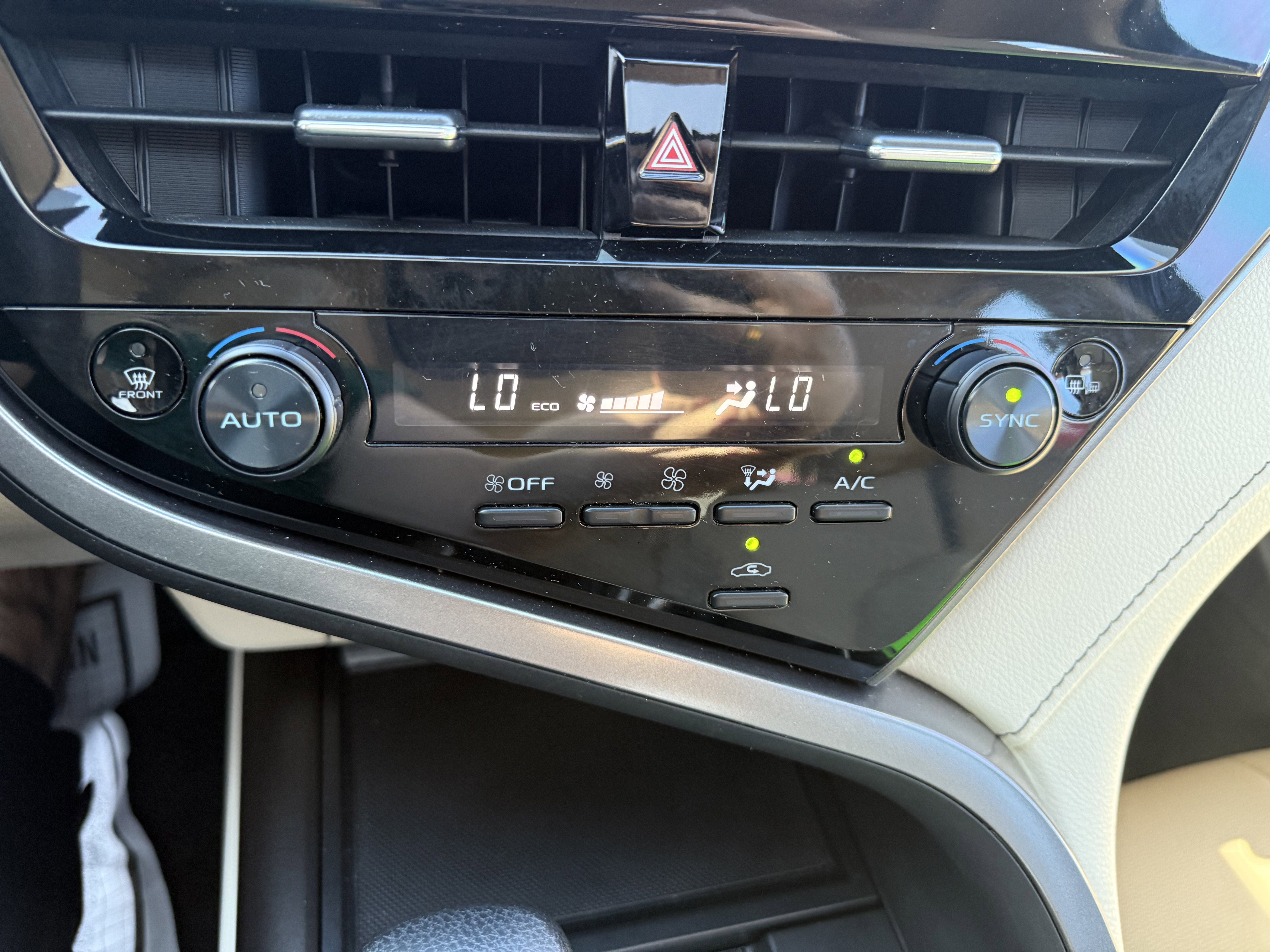 Certified 2024 Toyota Camry LE FWD image 15