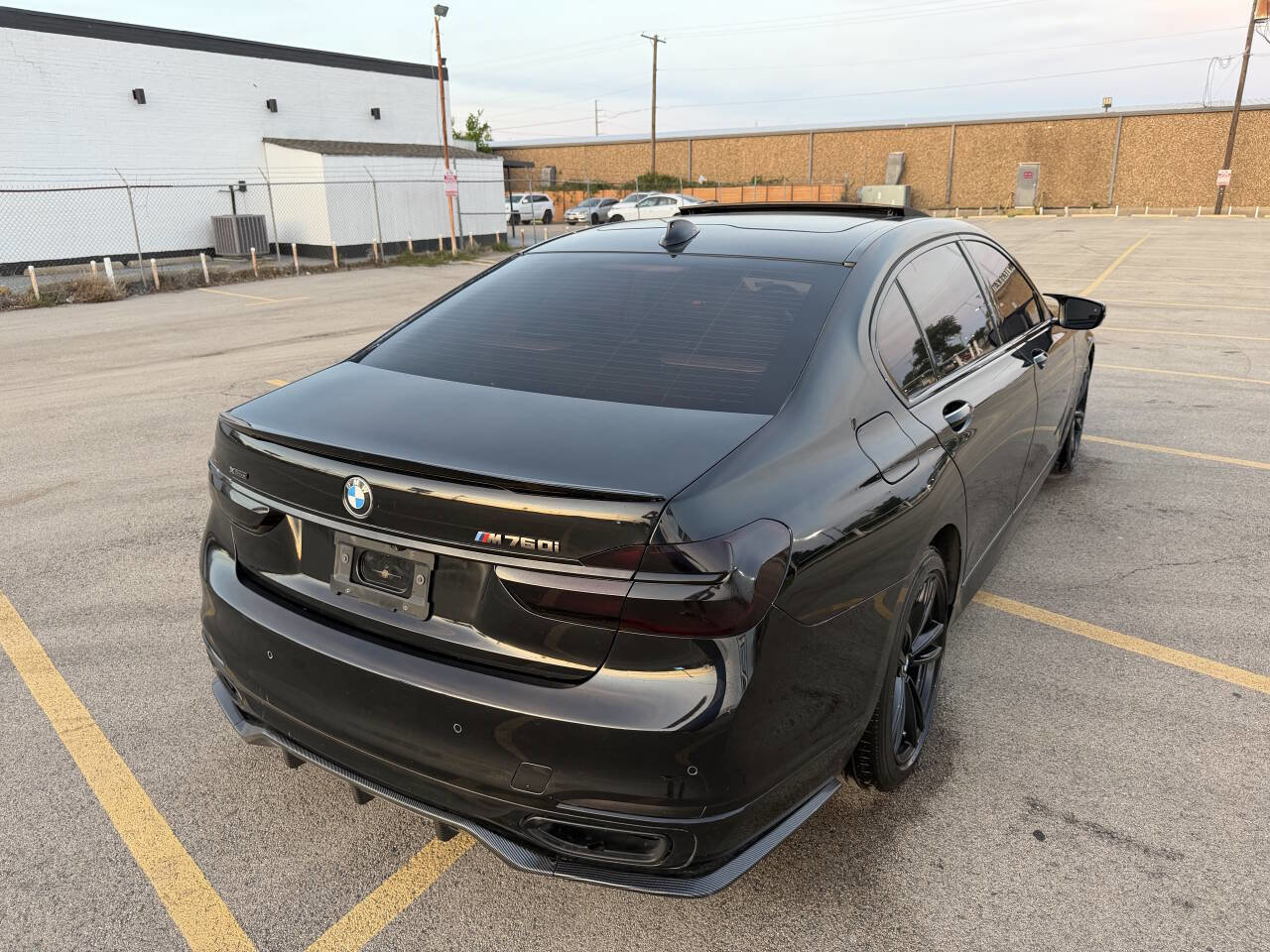 Used 2019 BMW M760i xDrive w/ Luxury Rear Seating Package AWD/4WD image 10