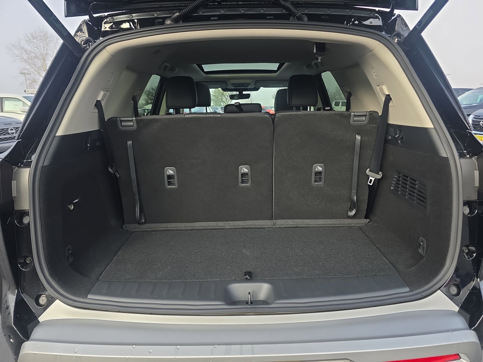 New 2025 Nissan Pathfinder Platinum image 26