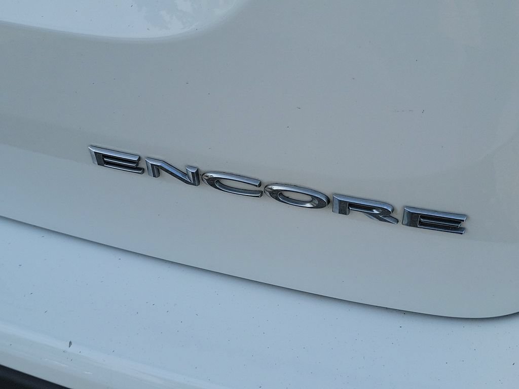 Used 2020 Buick Encore Preferred FWD image 8
