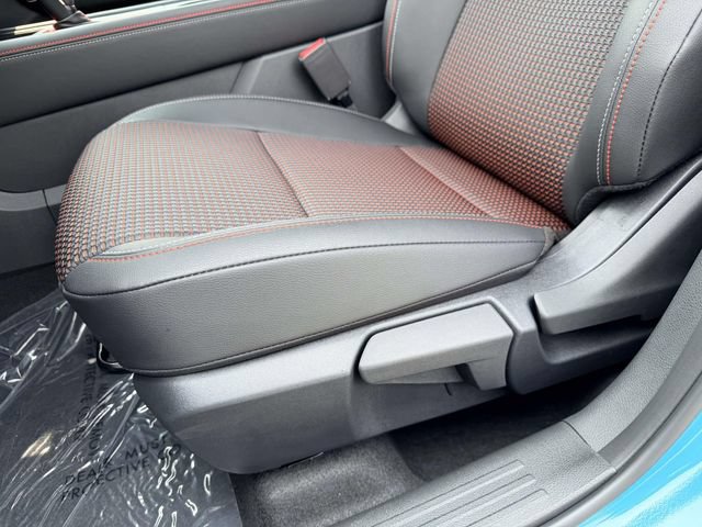 New 2026 Nissan Kicks SR w/ Cold Weather Package FWD image 15