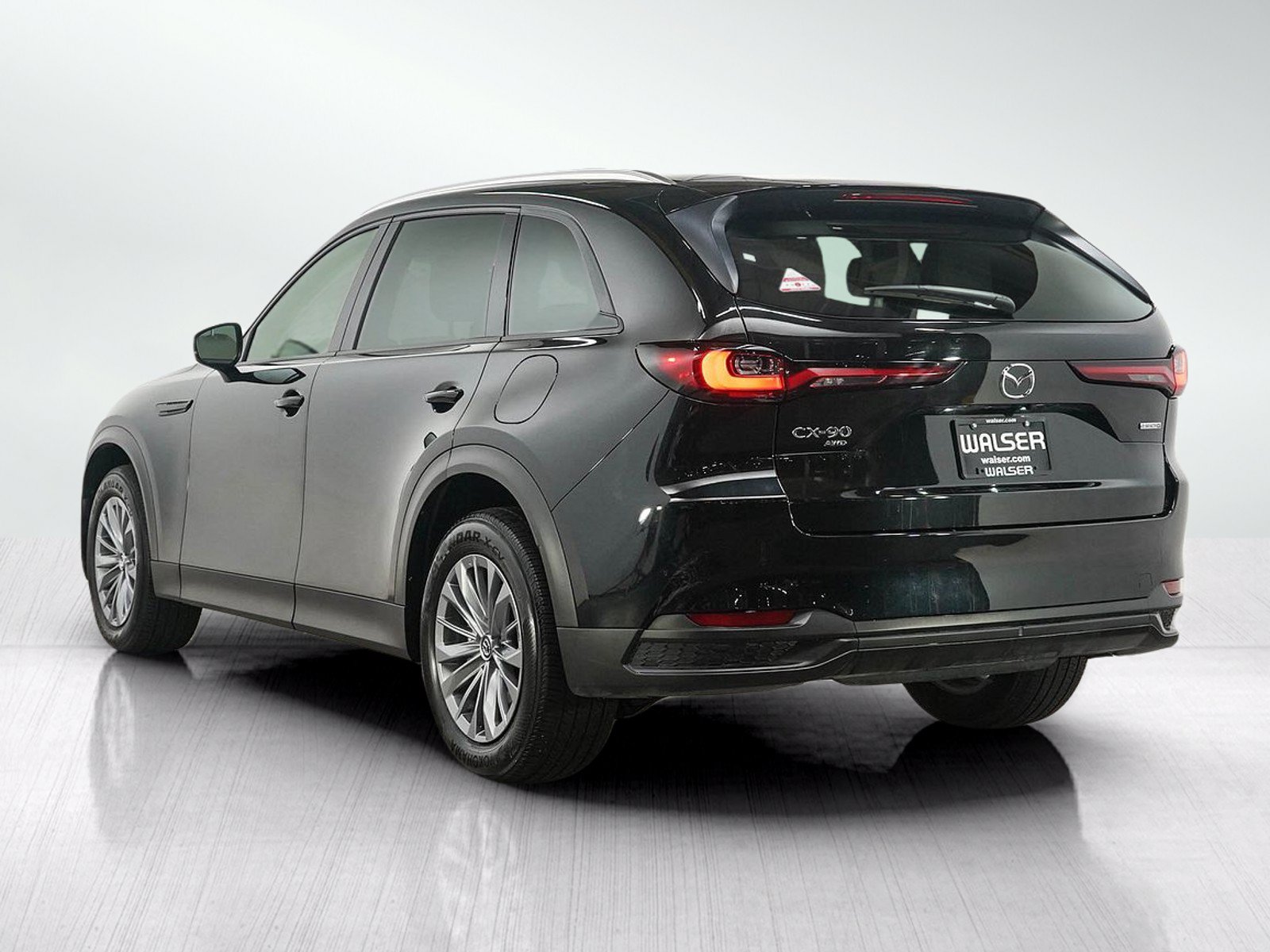 Used 2024 MAZDA CX-90 3.3 Turbo w/ Preferred Package AWD/4WD image 3