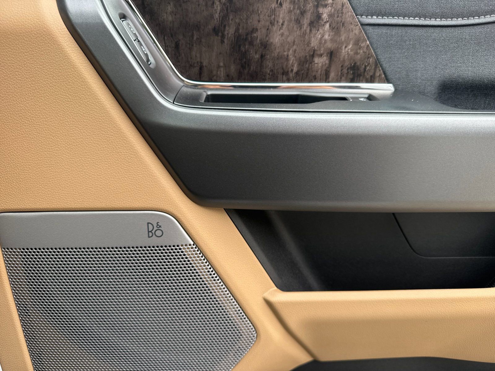 New 2026 Ford F250 Lariat w/ Lariat Premium Package image 18