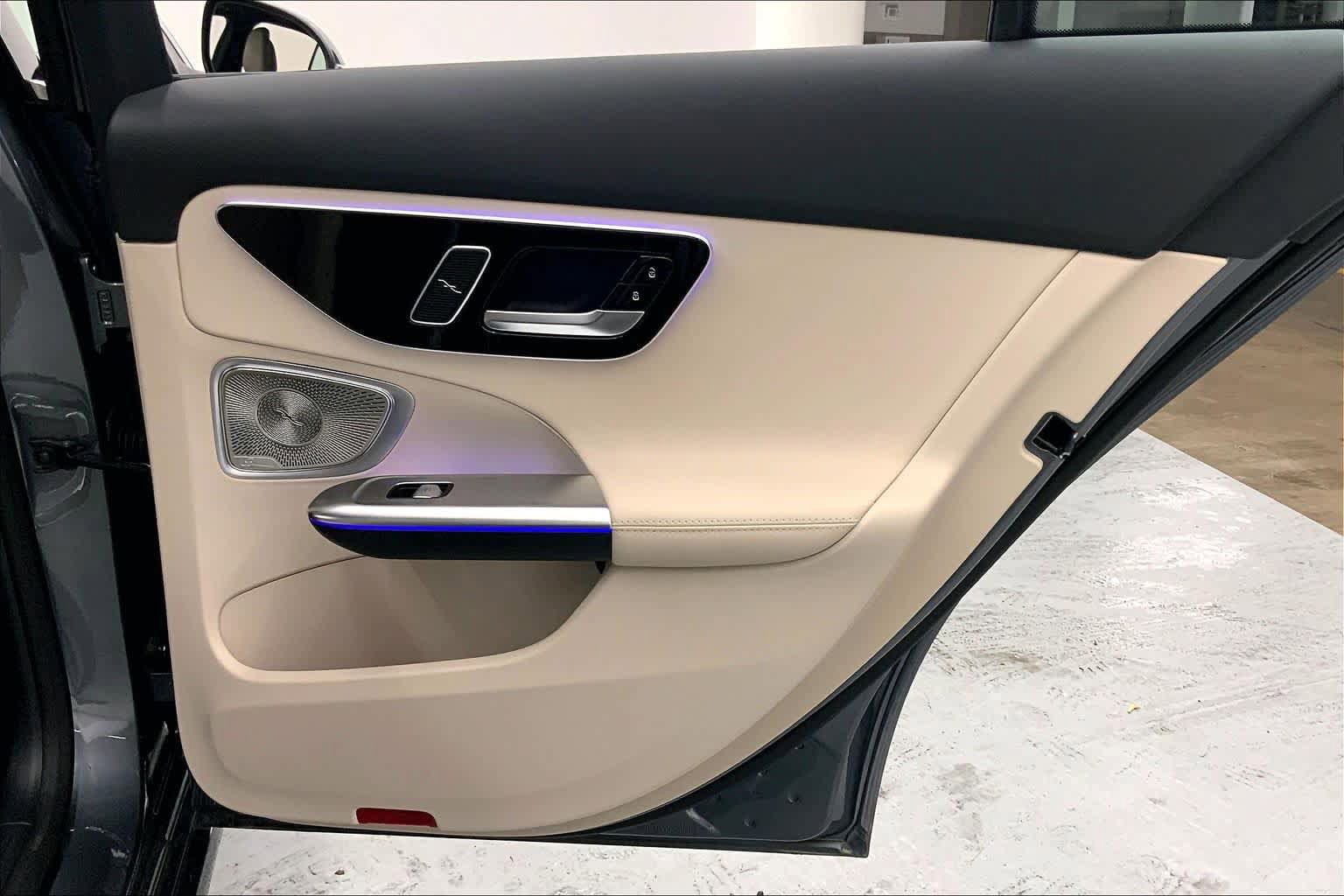 New 2026 Mercedes-Benz C 300 Sedan image 13