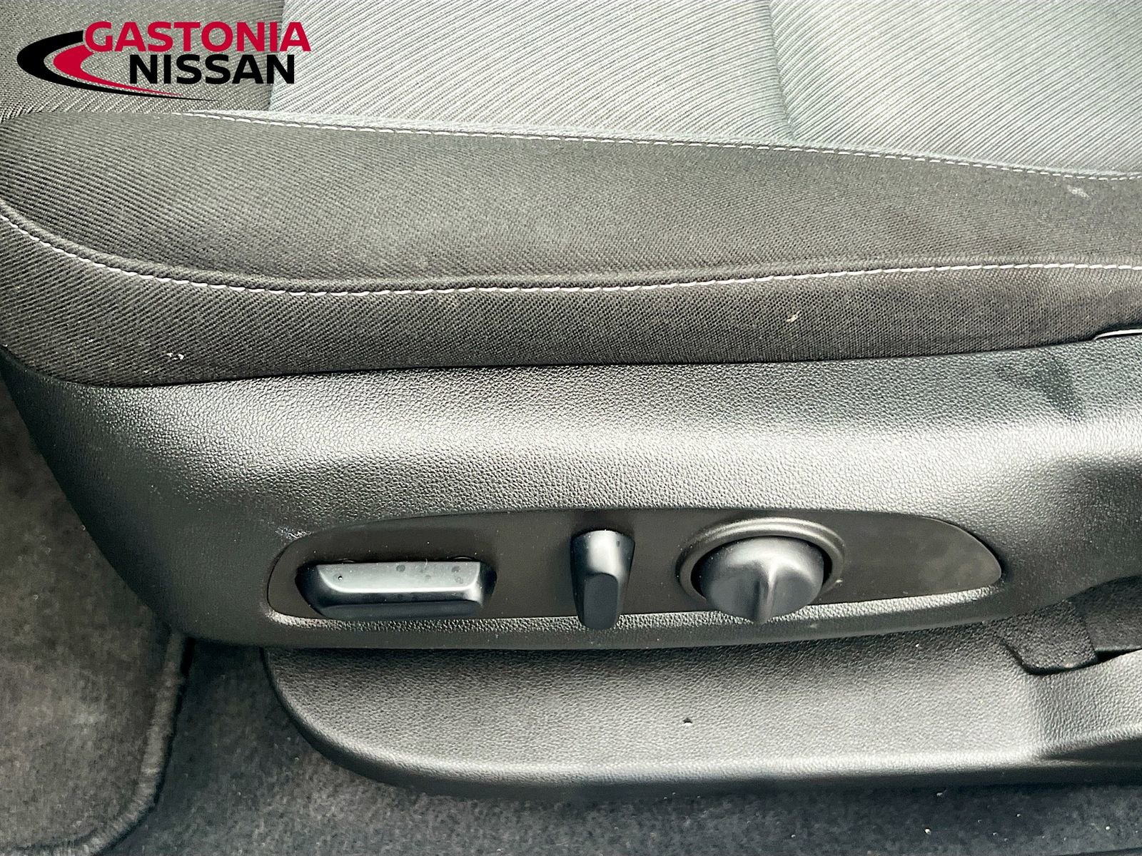 Used 2023 Chevrolet Blazer LT w/ Convenience Package image 26