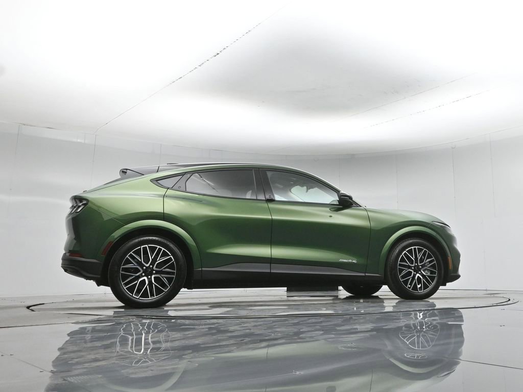 Used 2025 Ford Mustang Mach-E Premium image 50