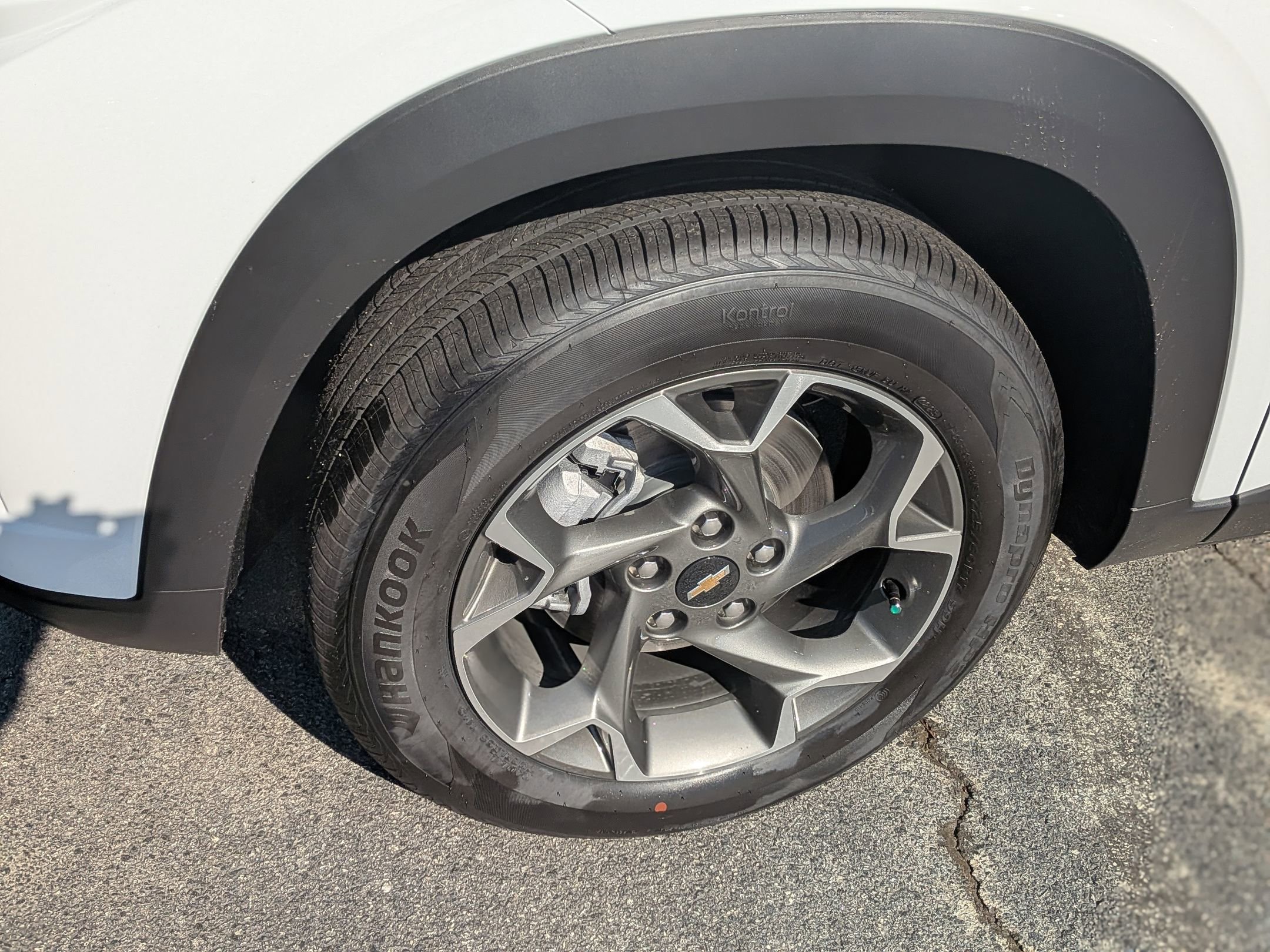 New 2026 Chevrolet Trax LT w/ Driver Confidence Package image 11