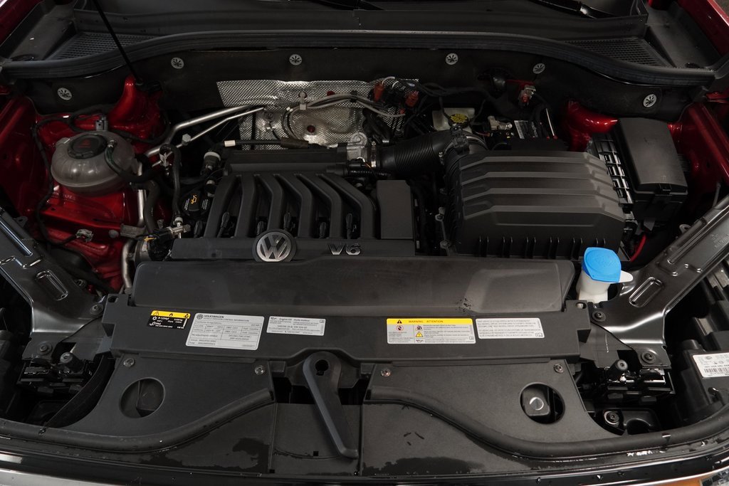 Used 2021 Volkswagen Atlas Cross Sport SE w/ Panoramic Sunroof Package image 37