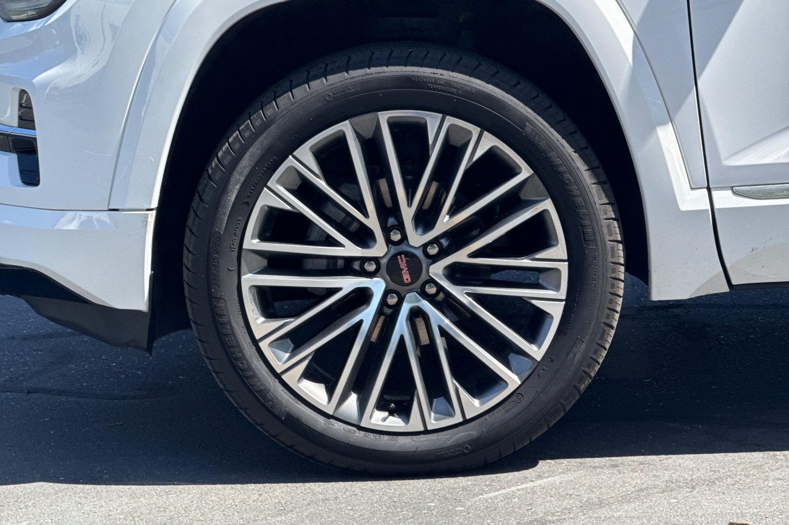 Used 2026 GMC Terrain Denali w/ LPO, Floor Liner Package AWD/4WD image 38