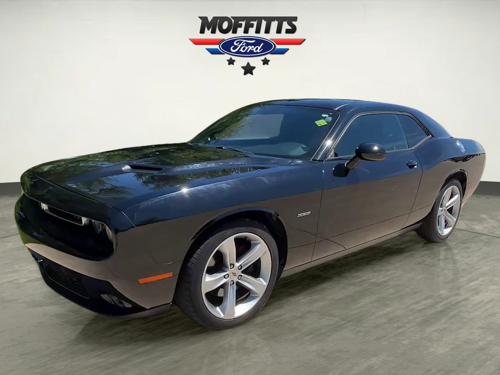 Used 2017 Dodge Challenger R/T