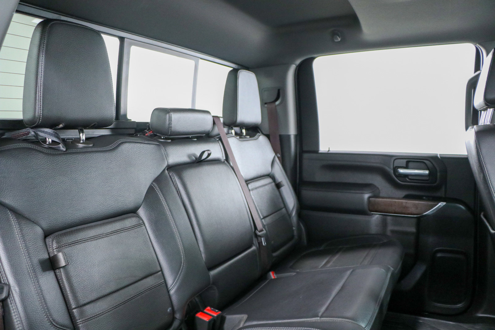 Used 2023 GMC Sierra 2500 Denali w/ Denali Ultimate Package image 32