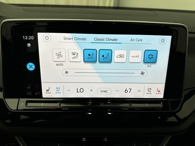Certified 2026 Volkswagen Atlas Cross Sport SEL R-Line AWD/4WD image 20