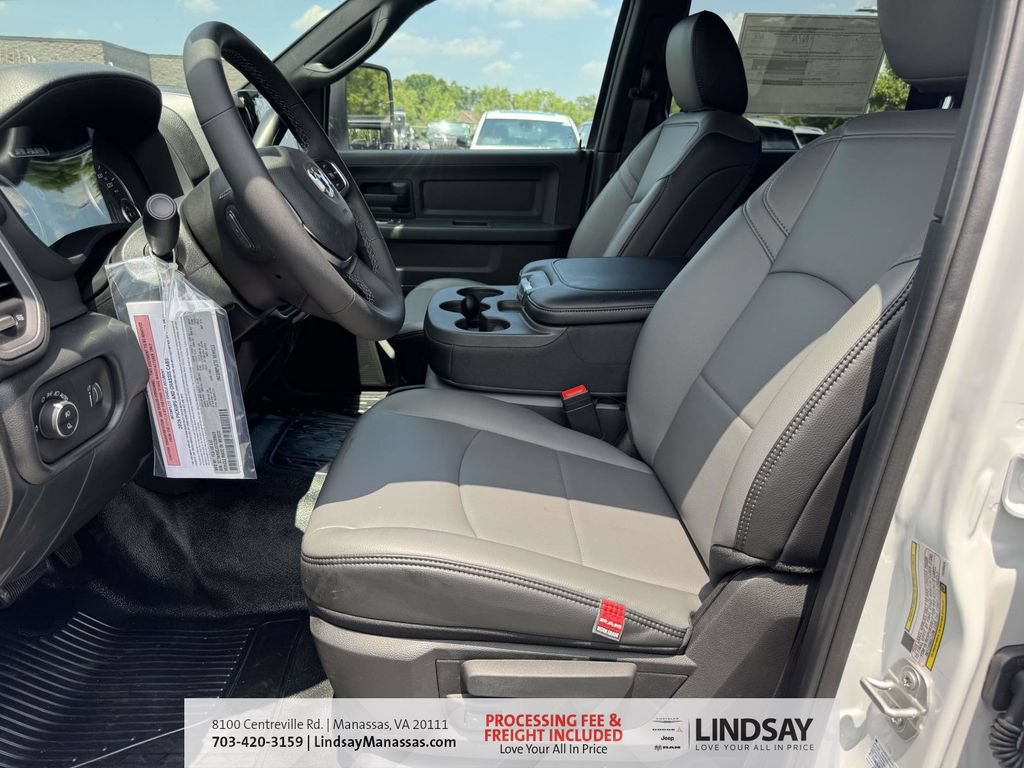 New 2026 RAM 3500 Tradesman AWD/4WD image 19