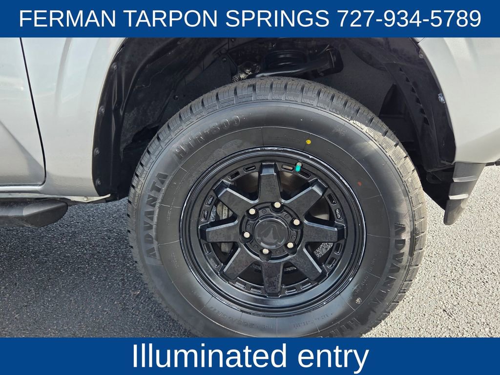 Used 2023 Toyota Tacoma SR AWD/4WD image 13