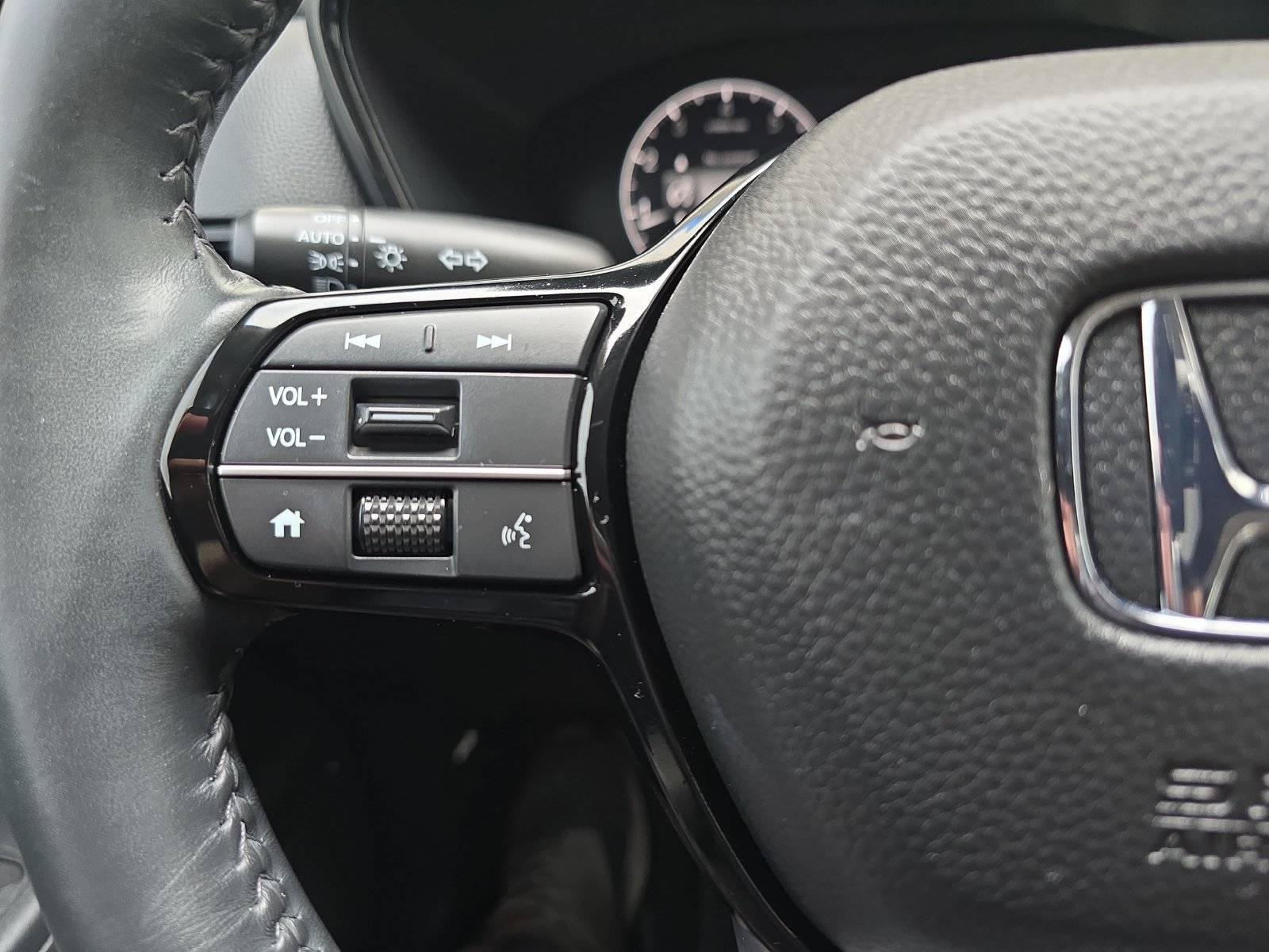 Certified 2024 Honda CR-V EX-L image 17