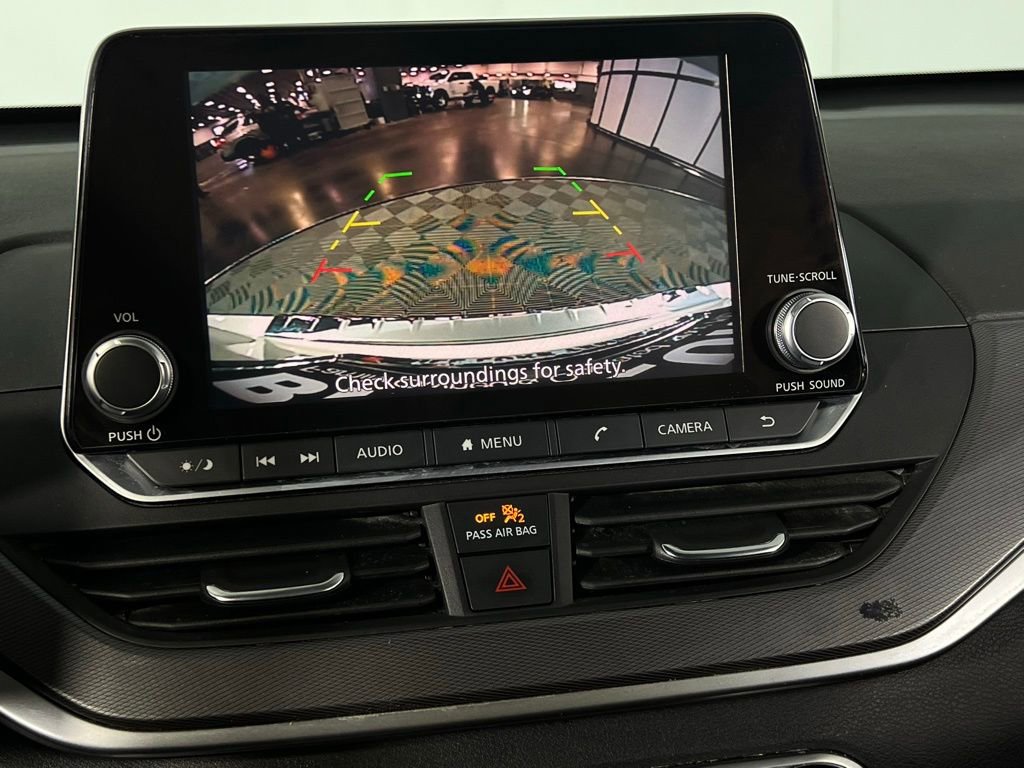 Used 2023 Nissan Altima 2.5 SR image 18