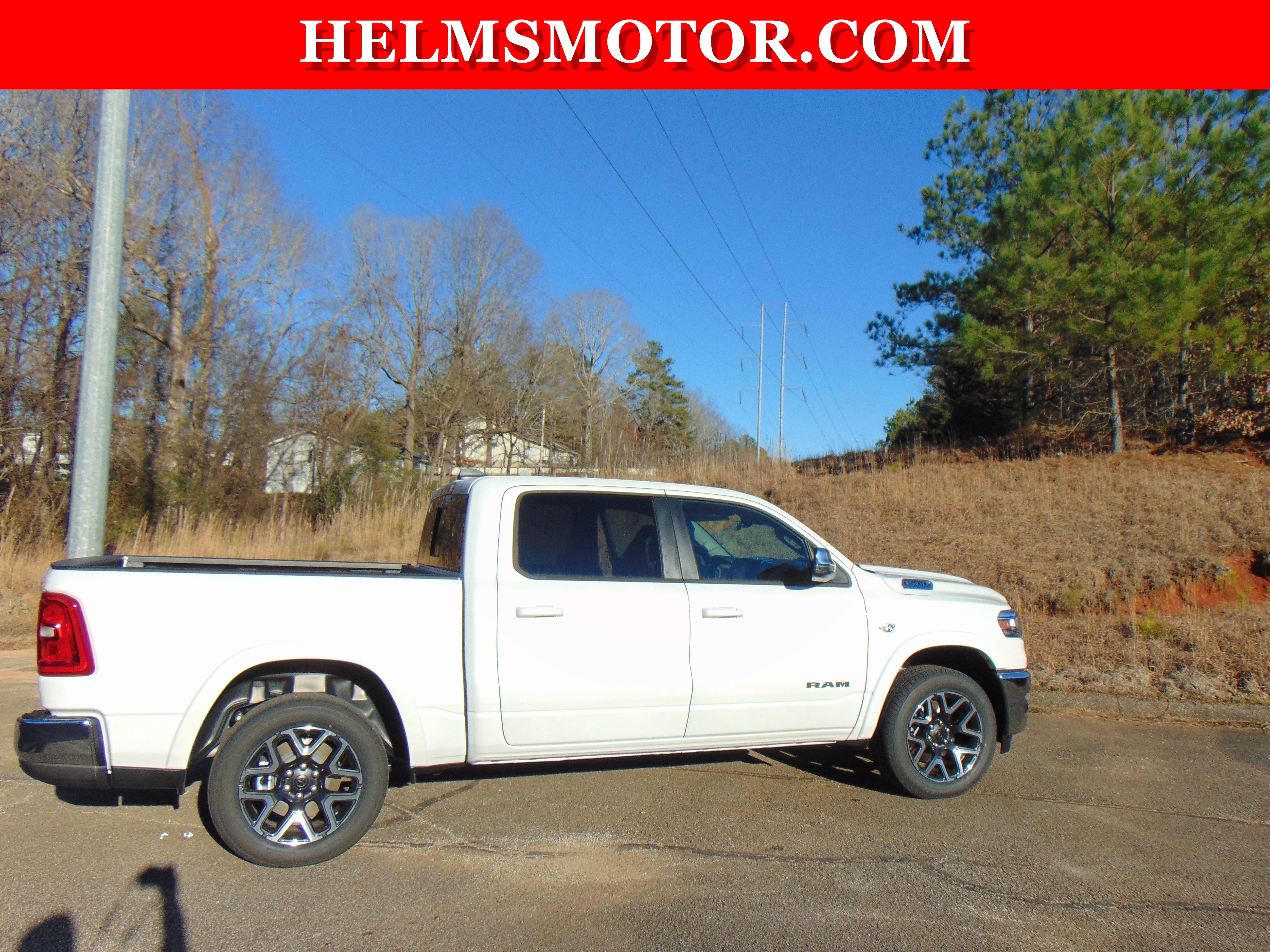 New 2026 RAM 1500 Laramie AWD/4WD image 16