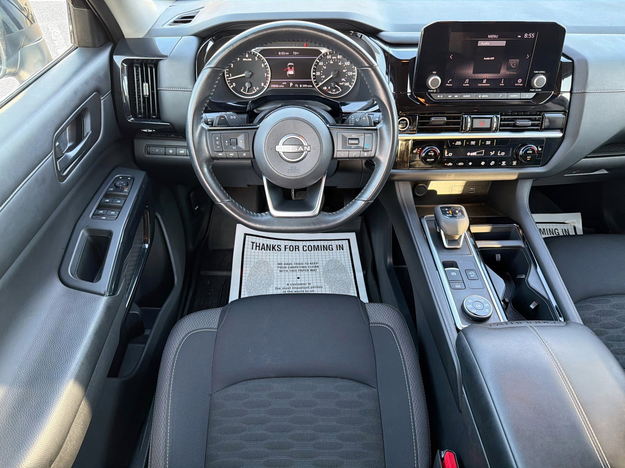 Used 2023 Nissan Pathfinder SV w/ SV Premium Package image 16