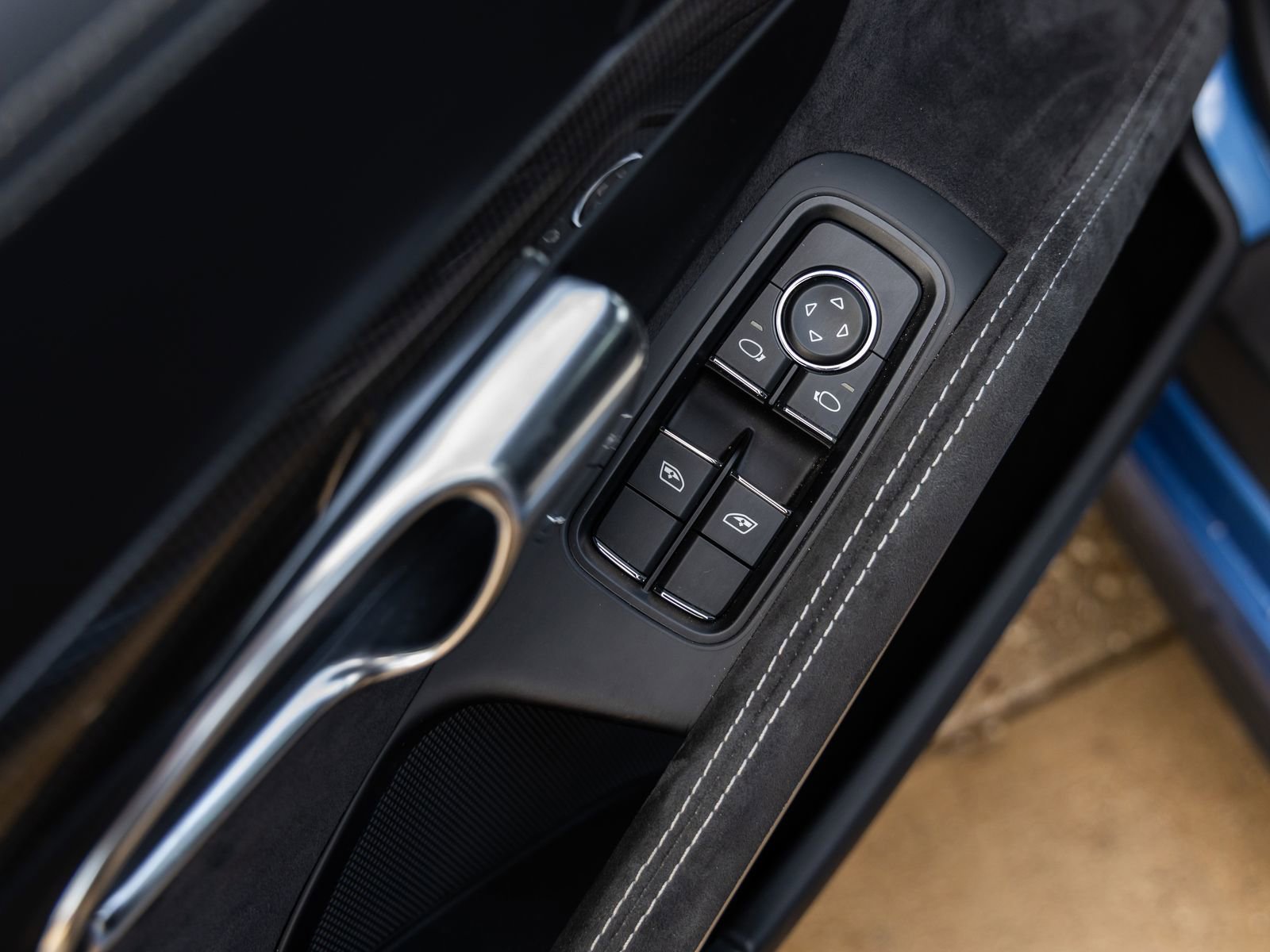 Certified 2018 Porsche 911 GT3 image 30