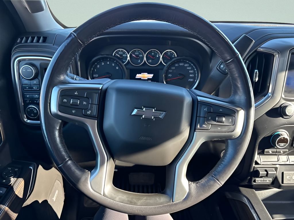 Used 2020 Chevrolet Silverado 1500 RST AWD/4WD image 17