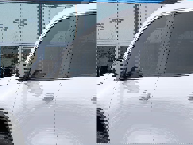 New 2026 Chevrolet Traverse LT w/ Driver Confidence Package image 12