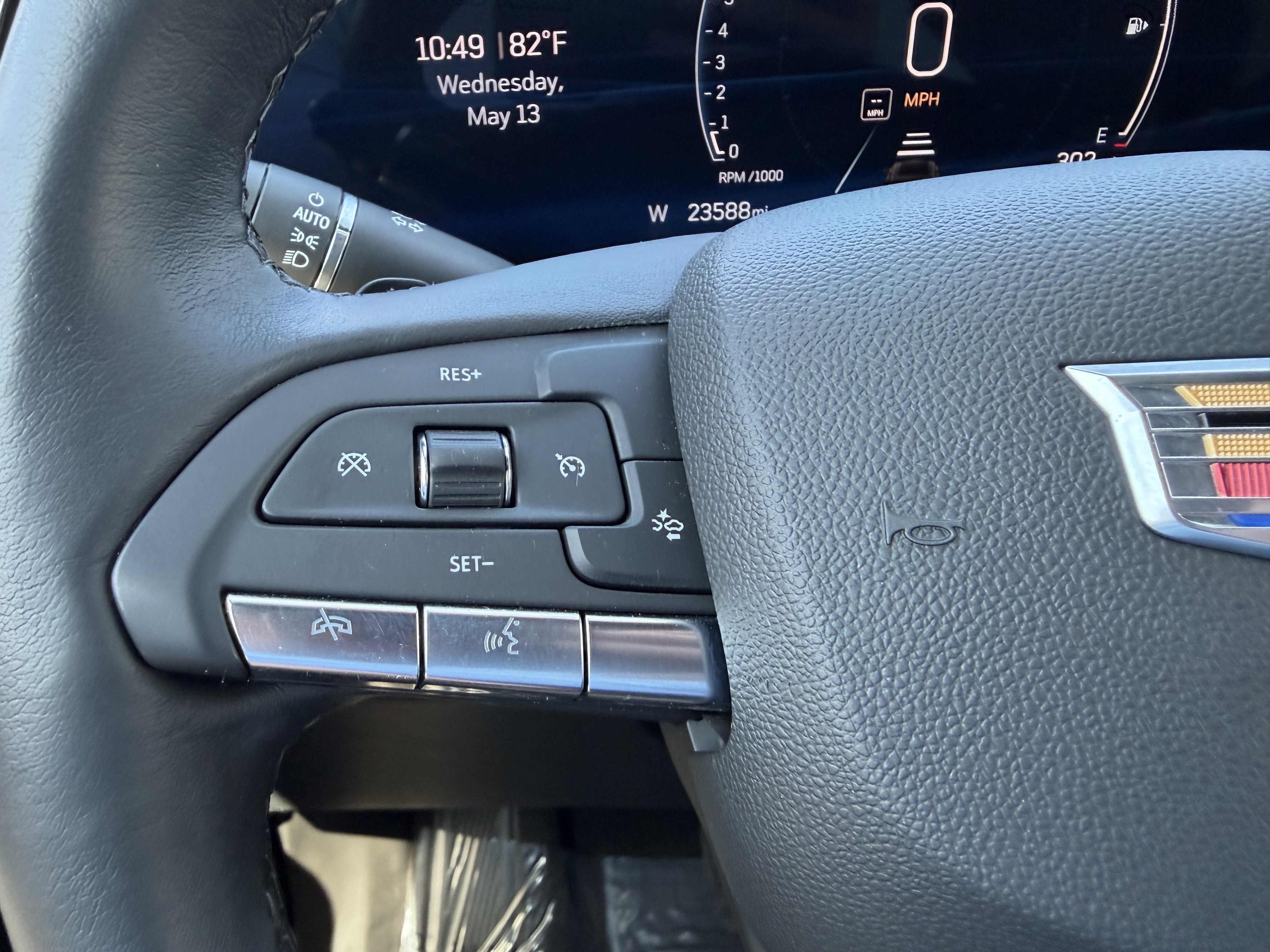 Certified 2025 Cadillac XT4 Premium Luxury FWD image 25