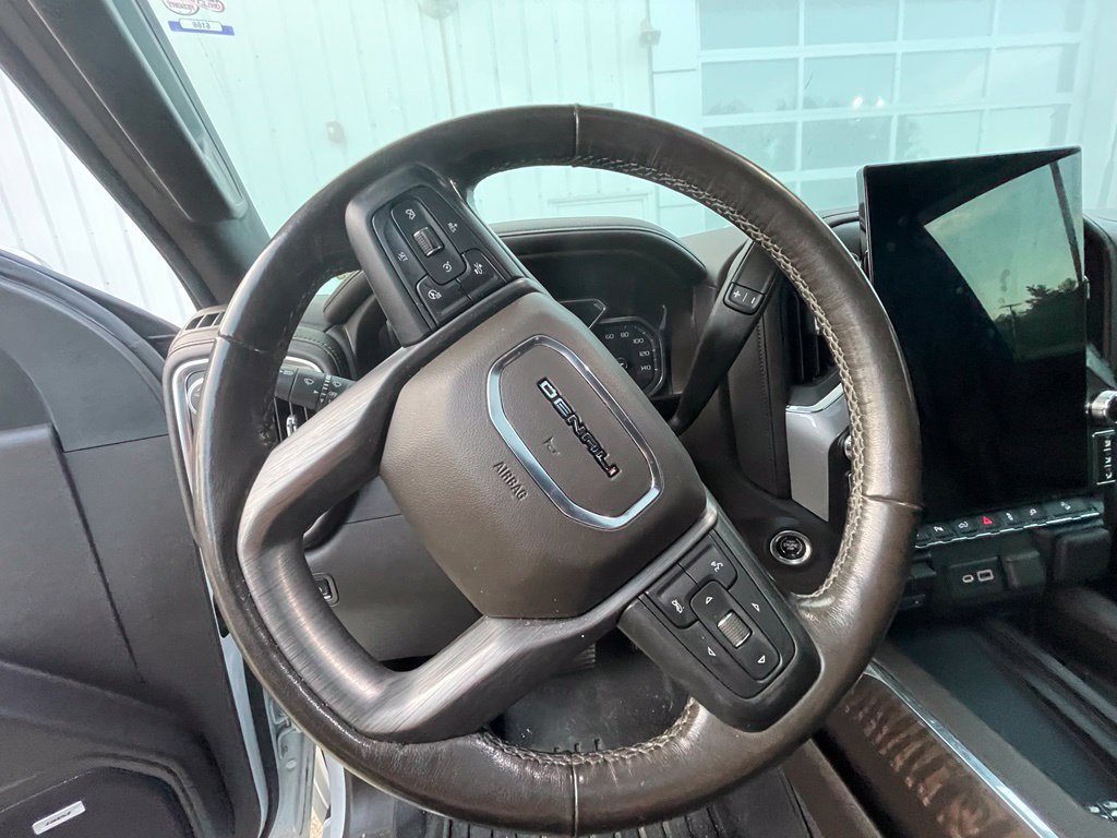Used 2020 GMC Sierra 2500 Denali w/ Denali Ultimate Package AWD/4WD image 14
