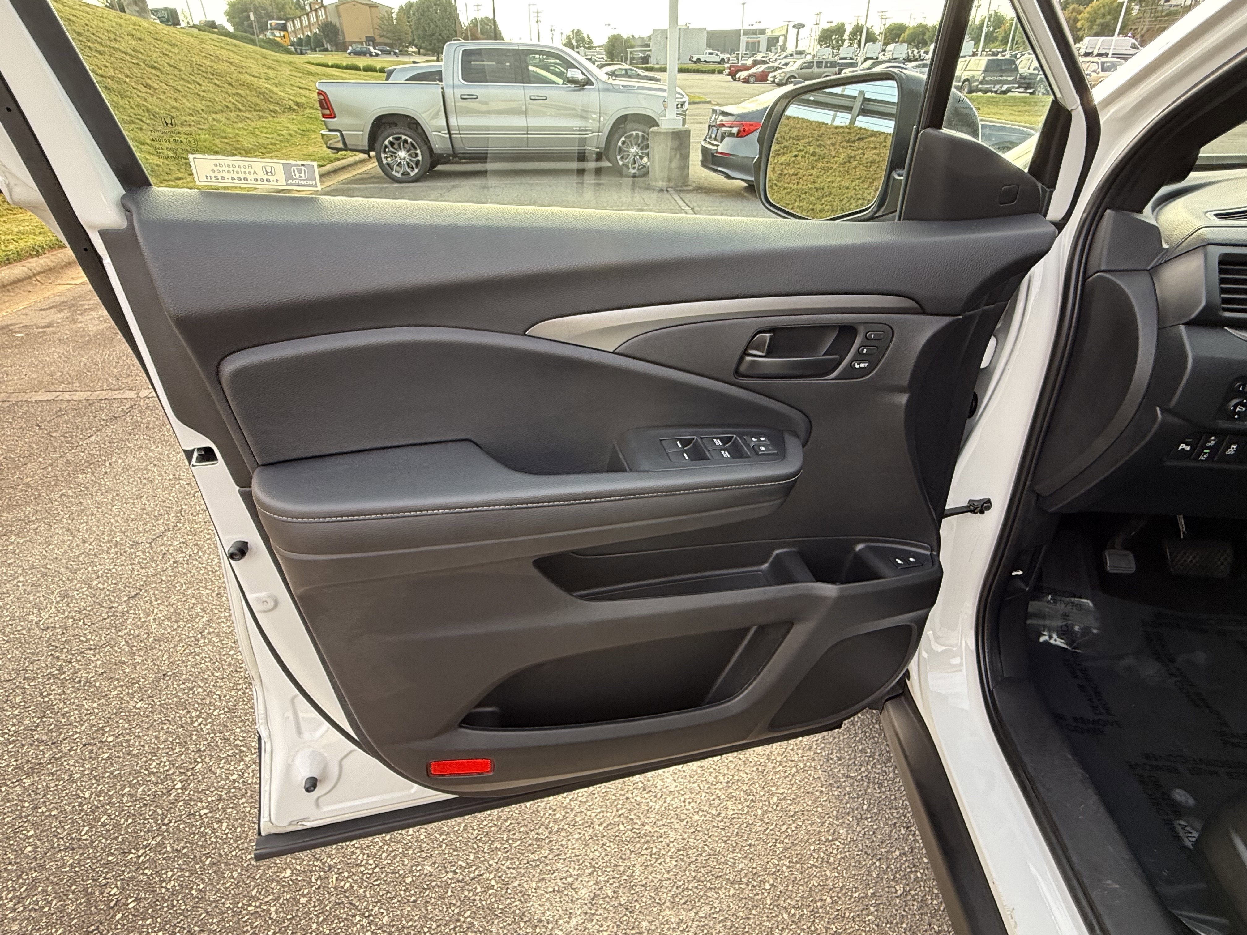 Certified 2022 Honda Passport EX-L image 12