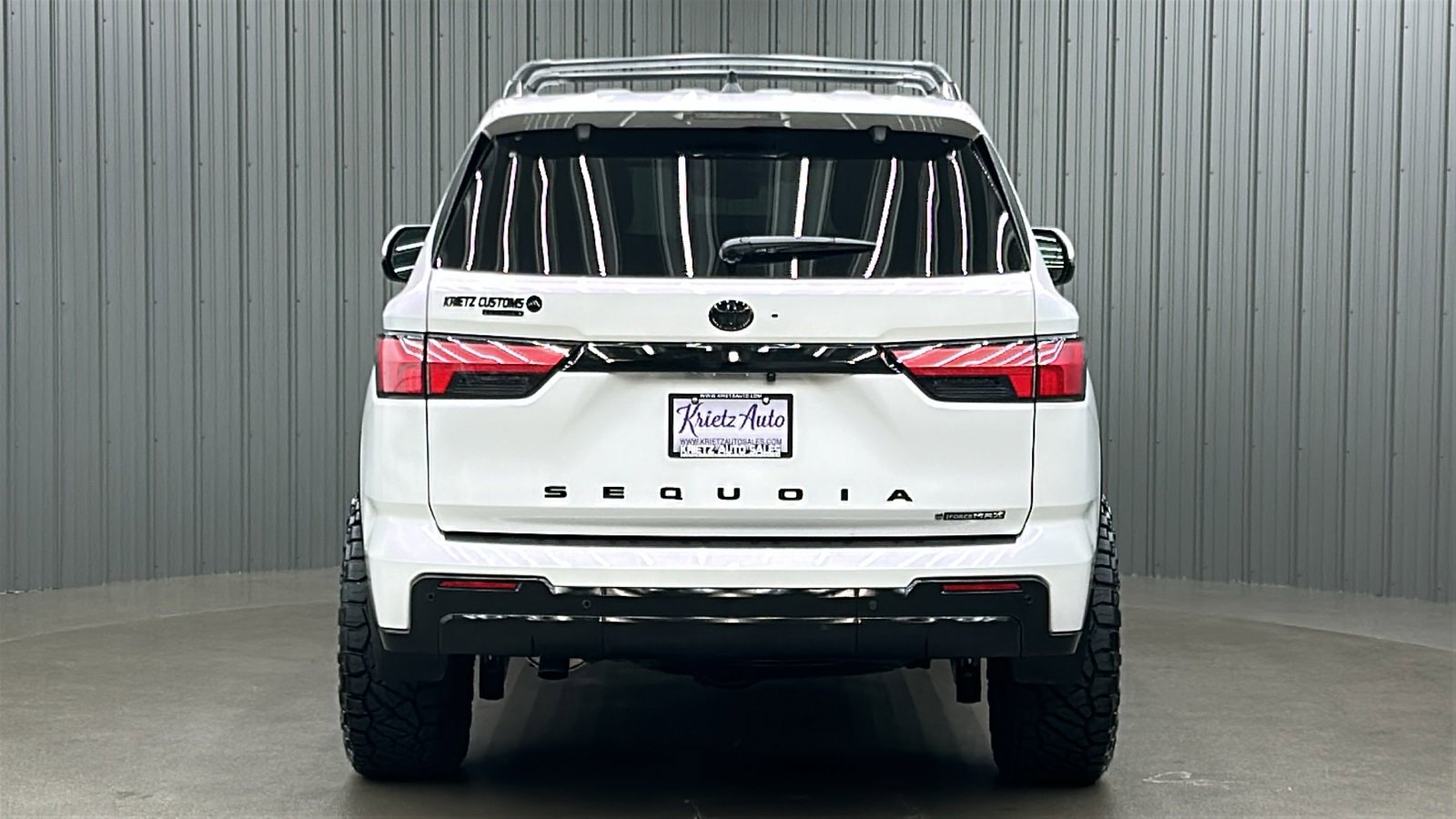 Used 2025 Toyota Sequoia Platinum image 4