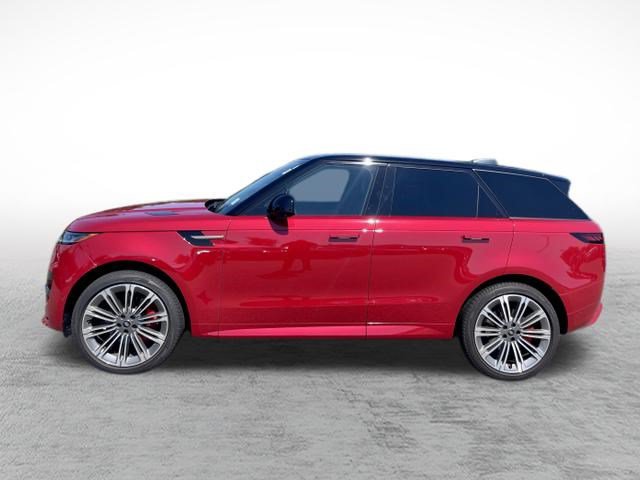 Used 2024 Land Rover Range Rover Sport Dynamic SE AWD/4WD image 8