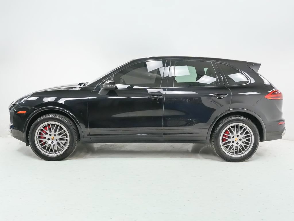 Certified 2017 Porsche Cayenne Turbo AWD/4WD image 2